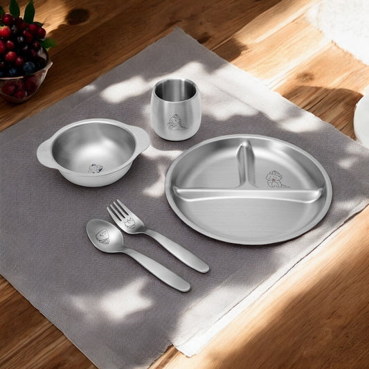 5 Stress-Free Feeding Tips Every Parent Should Know (Featuring Our Stainless Steel Mealtime Sets)